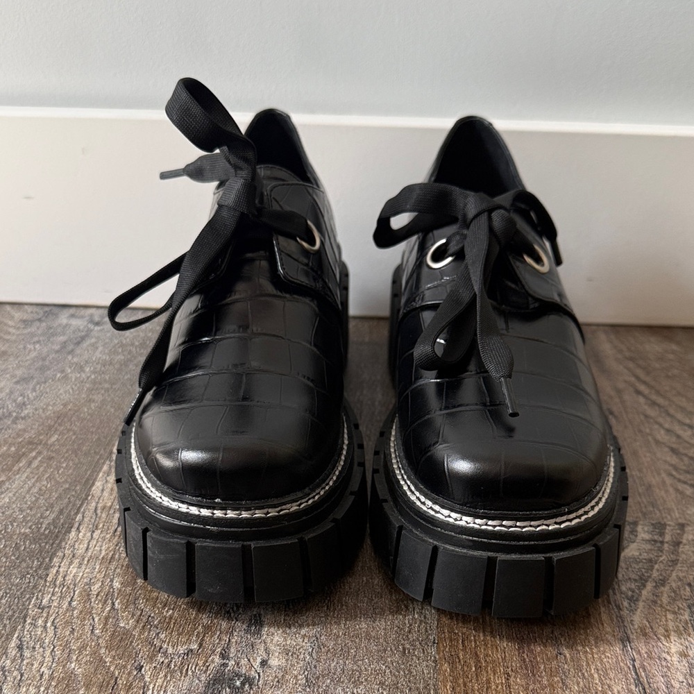 Tamara London | Bellini Croc - Embossed Chunky  Leather Oxfords